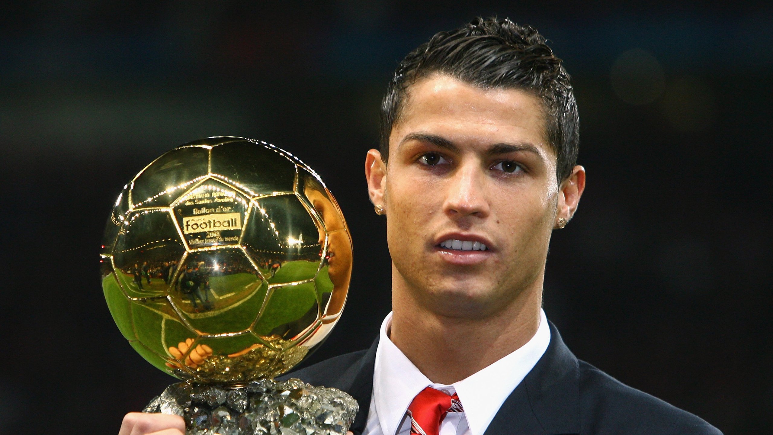 开云体育登录-从欧冠半决赛到NBA赛场，论单节爆发如何决定巅峰之战的走向